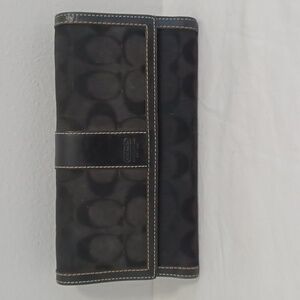 Coach Black Leather Trifold Clutch Wallet Card Organizer Coach C logo